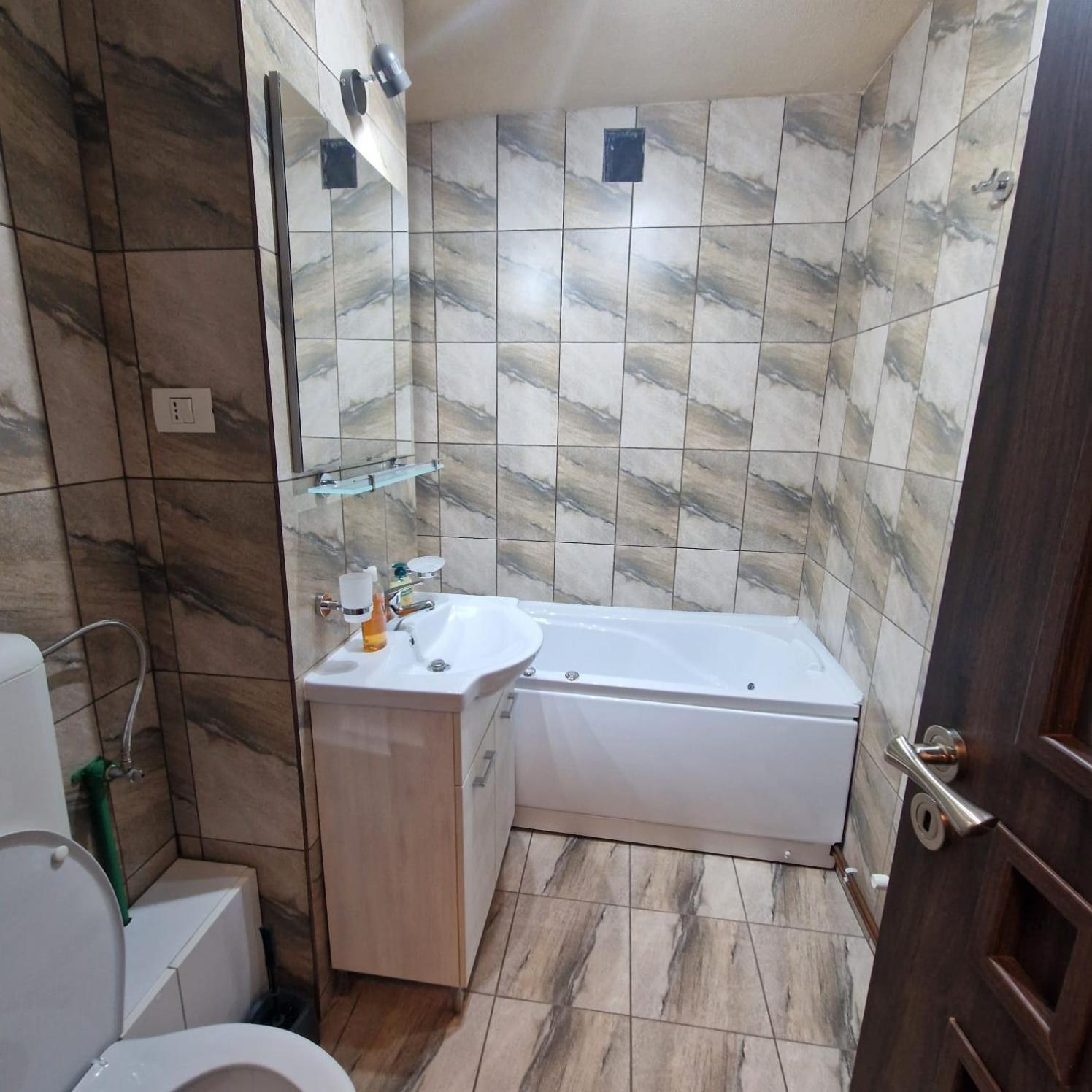 Apartament Iulius 4 Куртя-де-Арджеш Экстерьер фото