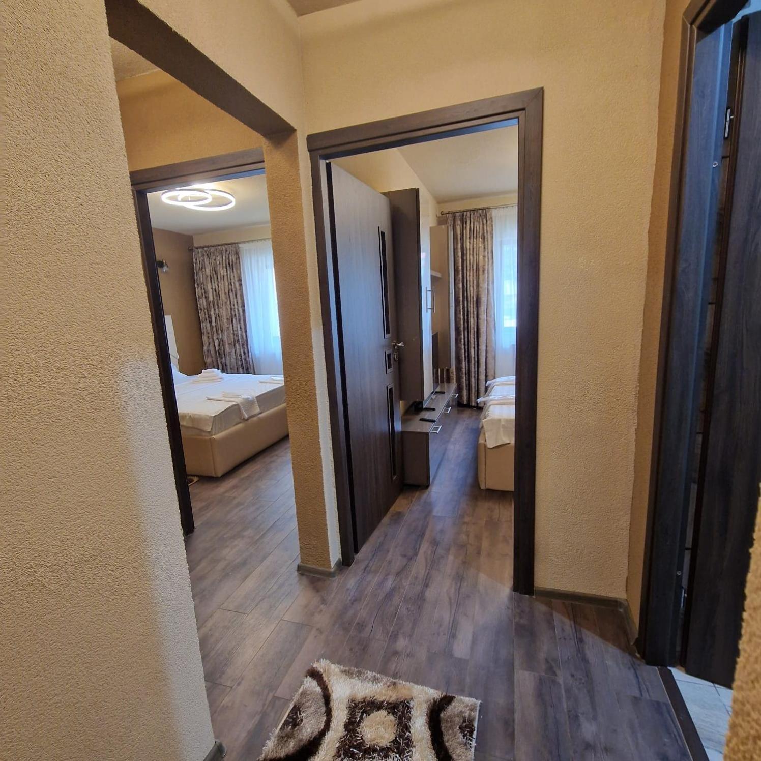 Apartament Iulius 4 Куртя-де-Арджеш Экстерьер фото