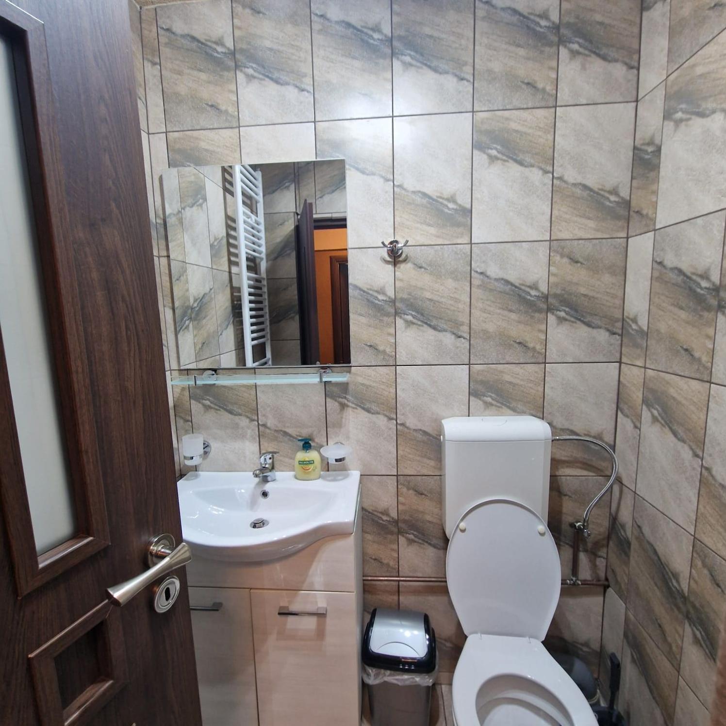 Apartament Iulius 4 Куртя-де-Арджеш Экстерьер фото